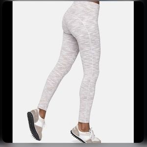 Outdoor Voices Freeform 7/8 Leggings NWT
